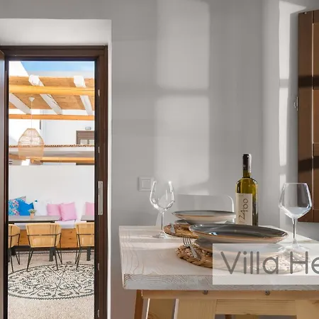 Amphitheater And 别墅