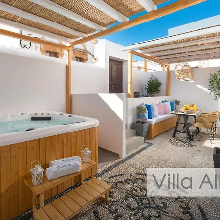 Villa Amphitheater And *