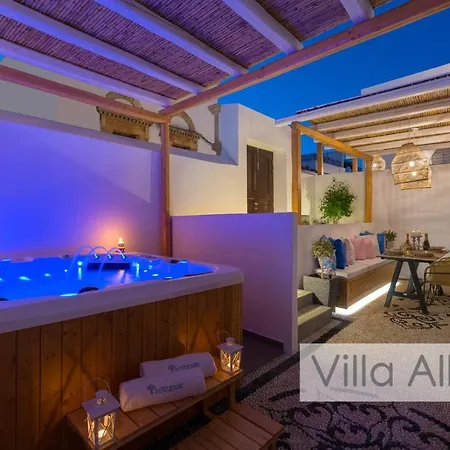 Villa Amphitheater And *