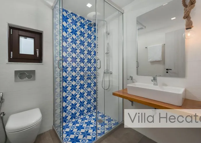 Villa Amphitheater And Líndos